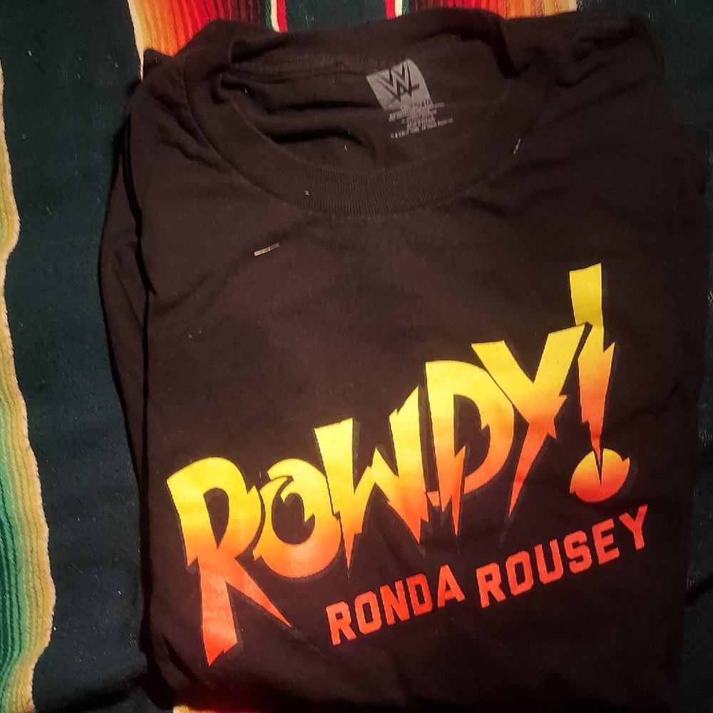 Wwe Xl!¡ Wwe / Wwf Graphic Tee. Rowdy! Ronda Rousey.